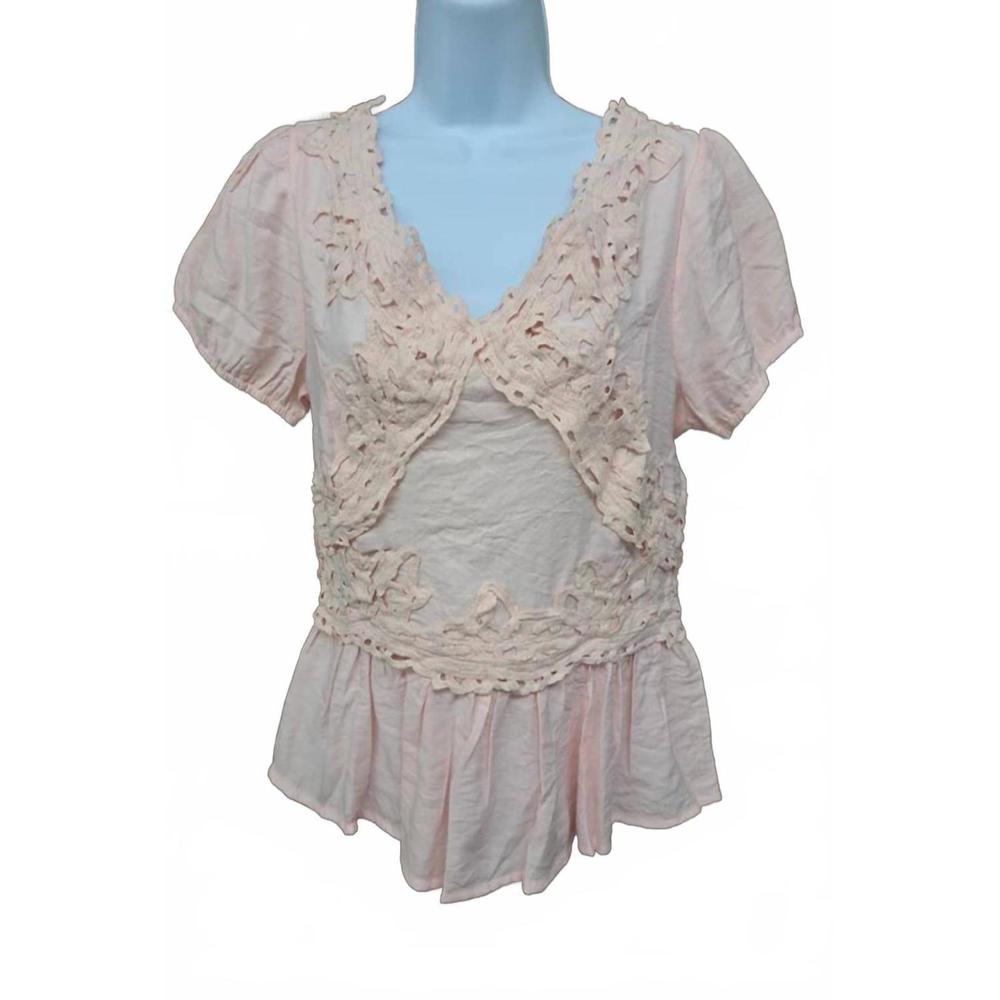 NEW KATE C. women's lace ruffle dble v neck half zip back in light pink
